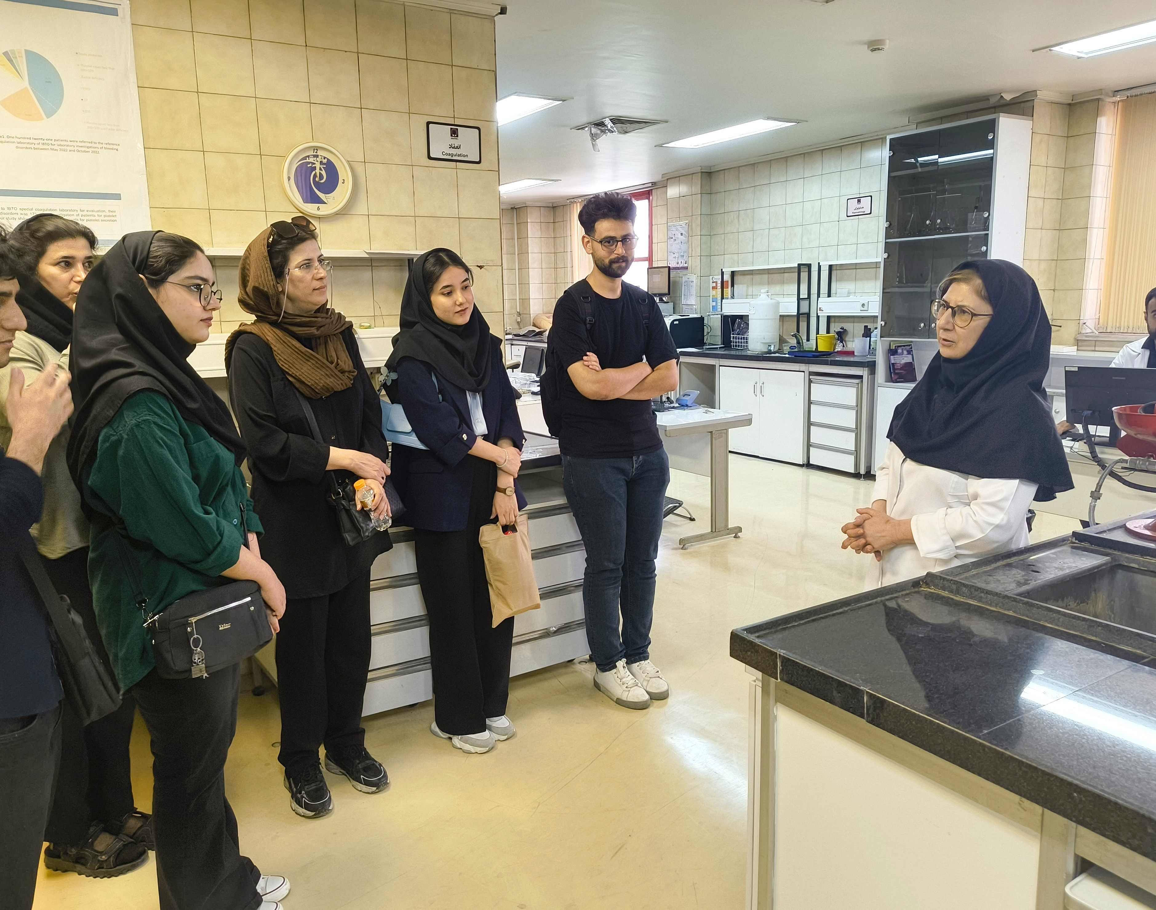 نخستین حضور داوطلبانه دانشجویان دانشگاه علوم پزشکی ایران در پویش ملی اهدای سلول‌های بنیادی